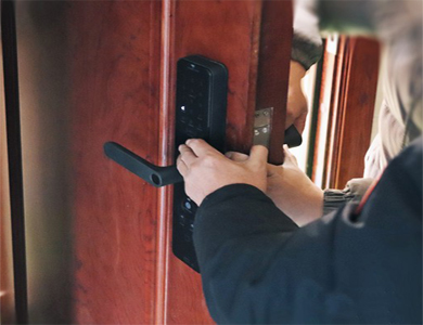 东川24小时上门开锁公司